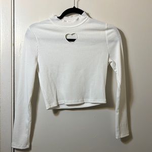 ROMWE WHITW LONG SLEEVE CROP TOP SIZE SMALL